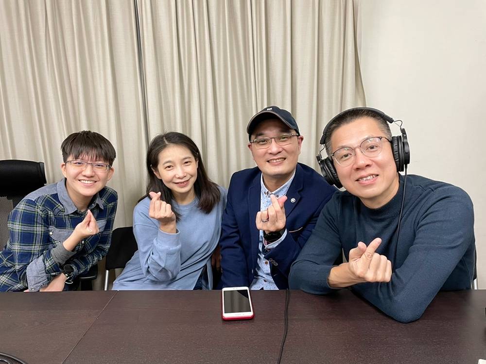 cover of episode 郝聲音會客室：「好服務不怕你來抄！不談高深學問，只有創業家真摯分享」騰奇智能創辦人 游逸宸
