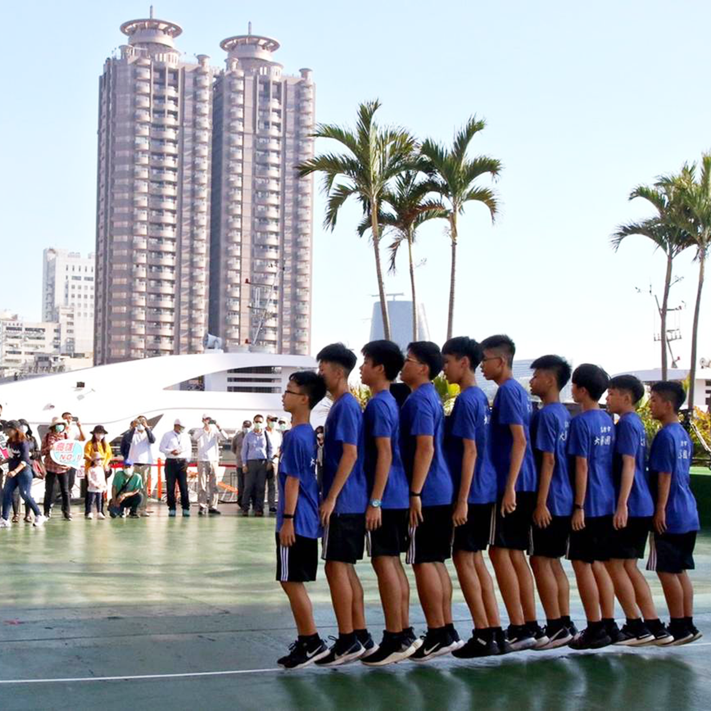 熱血美術老師+跳破鞋子不放棄中二生=【大寮國中】破紀錄全運會金牌男子跳繩隊