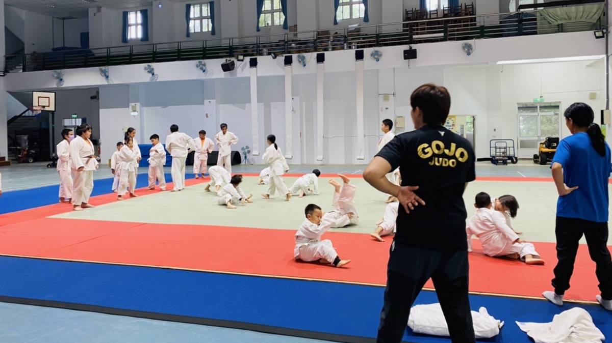 柔道隊就是你的家！【太平國小】陳慧欣教練用愛接住每個最弱的孩子！