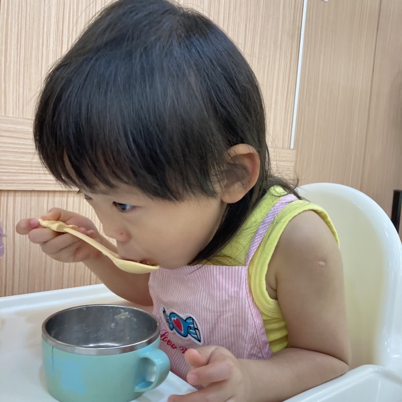 和Hedy一起聽媽媽說故事